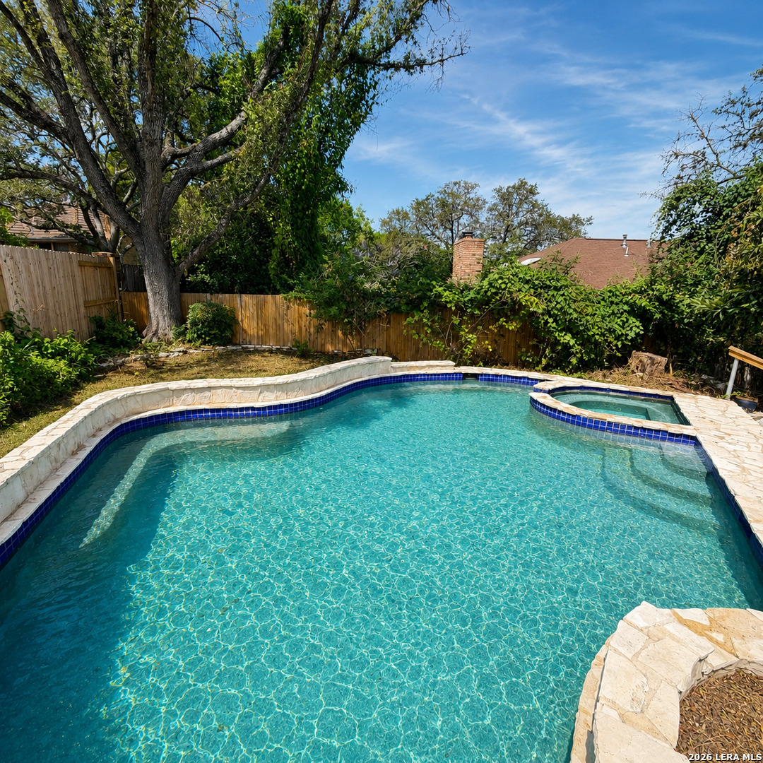 1706 Whitehaven San Antonio TX 78232