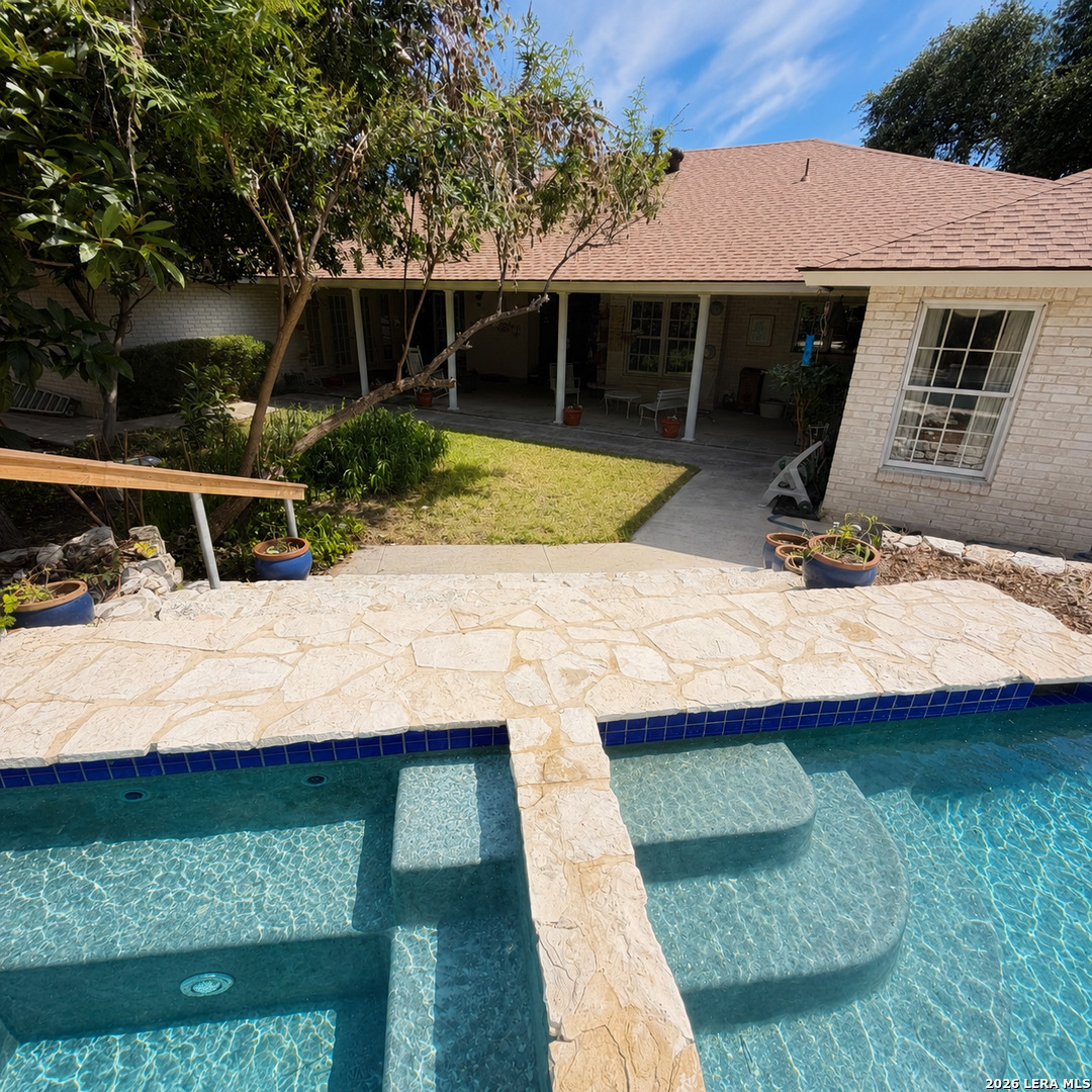 1706 Whitehaven San Antonio TX 78232