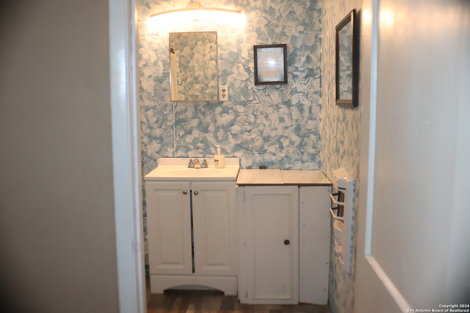 2306 W Huisache San Antonio TX 78201