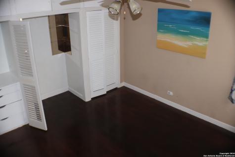 2306 W Huisache San Antonio TX 78201
