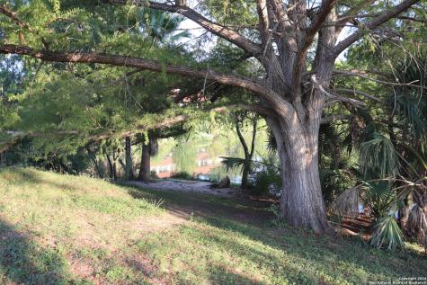 2306 W Huisache San Antonio TX 78201