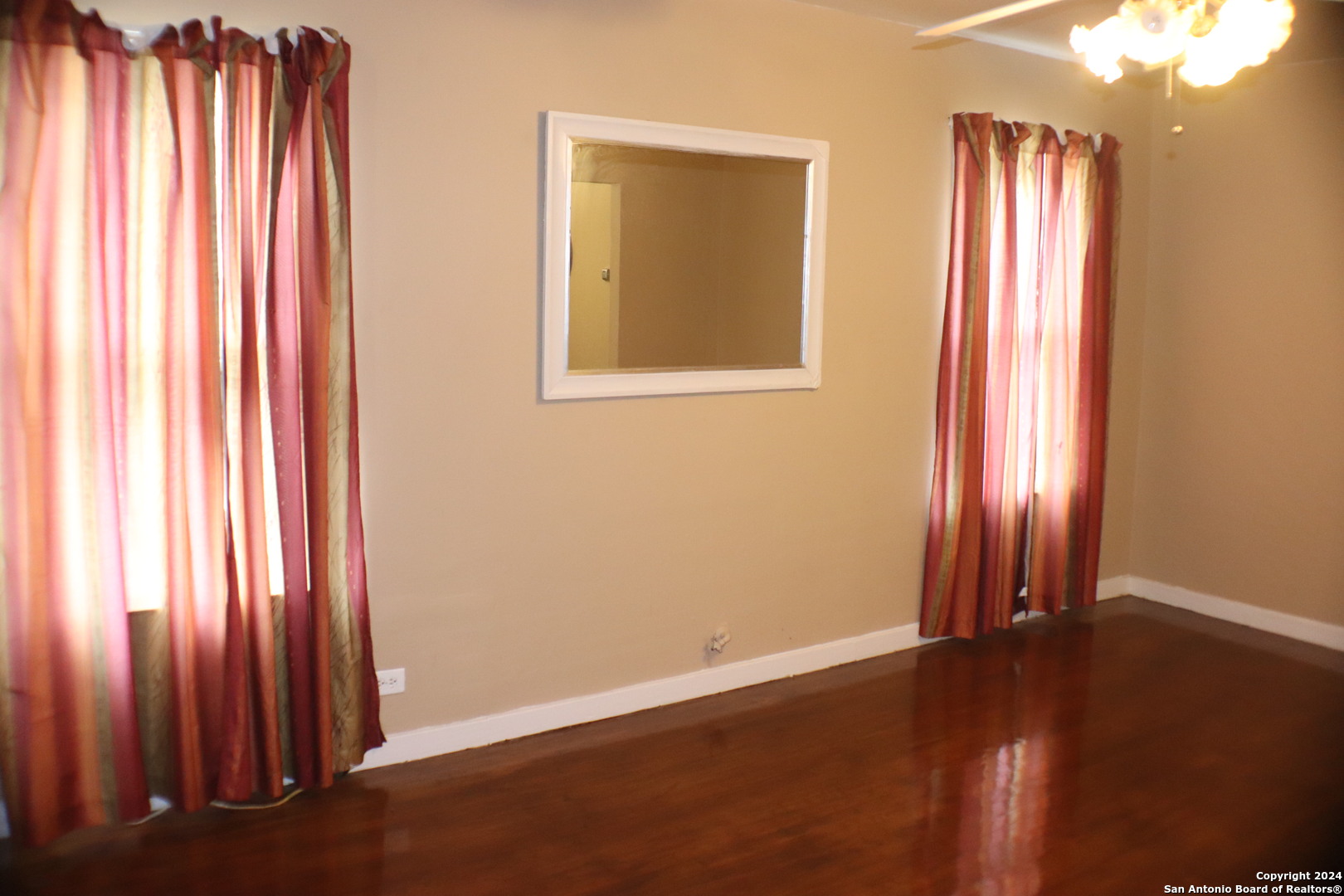 2306 W Huisache San Antonio TX 78201