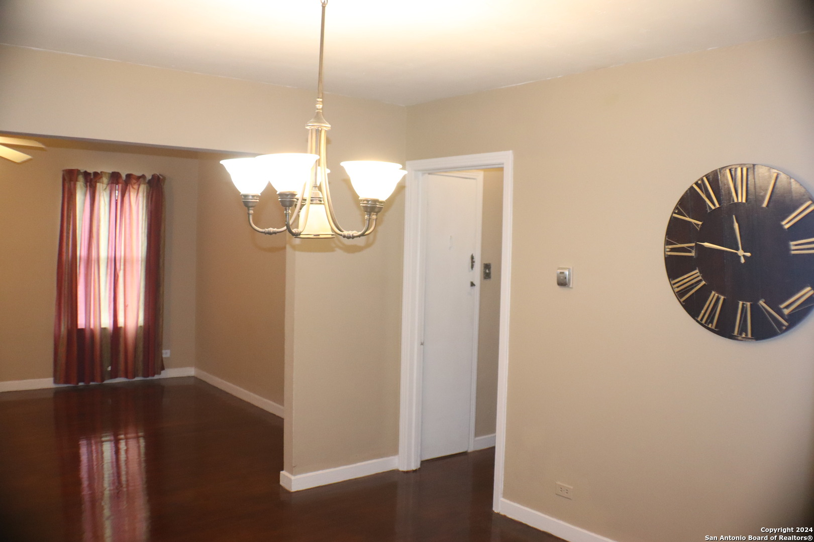 2306 W Huisache San Antonio TX 78201