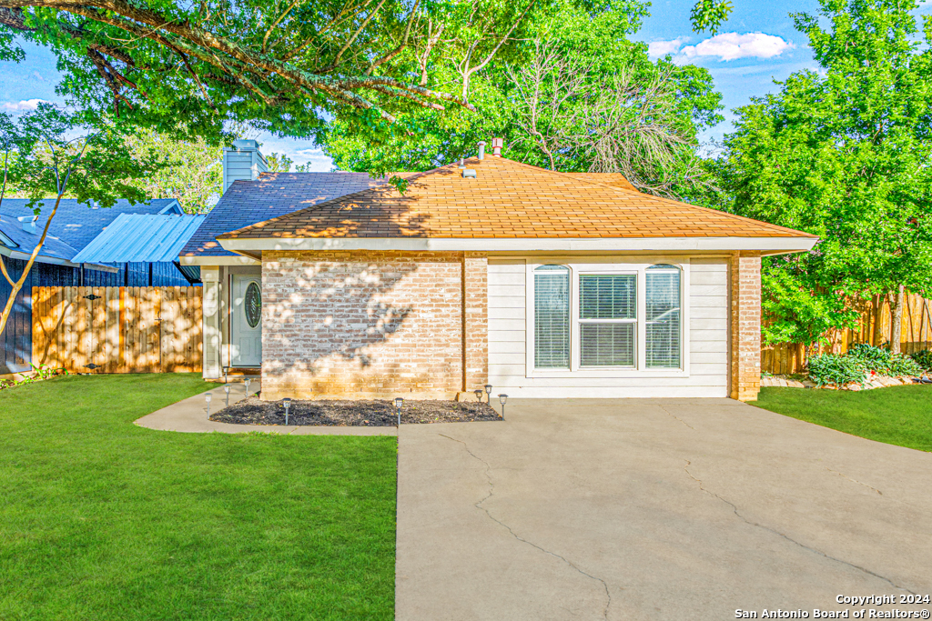 7923 Candle Bend San Antonio TX 78250