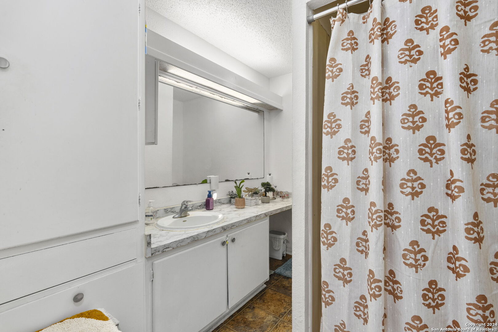 131 Savannah Drive San Antonio TX 78213