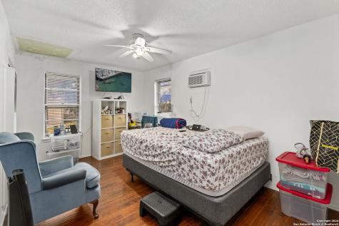131 Savannah Drive San Antonio TX 78213