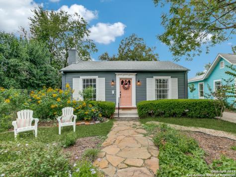 143 W Mariposa Drive San Antonio TX 78212