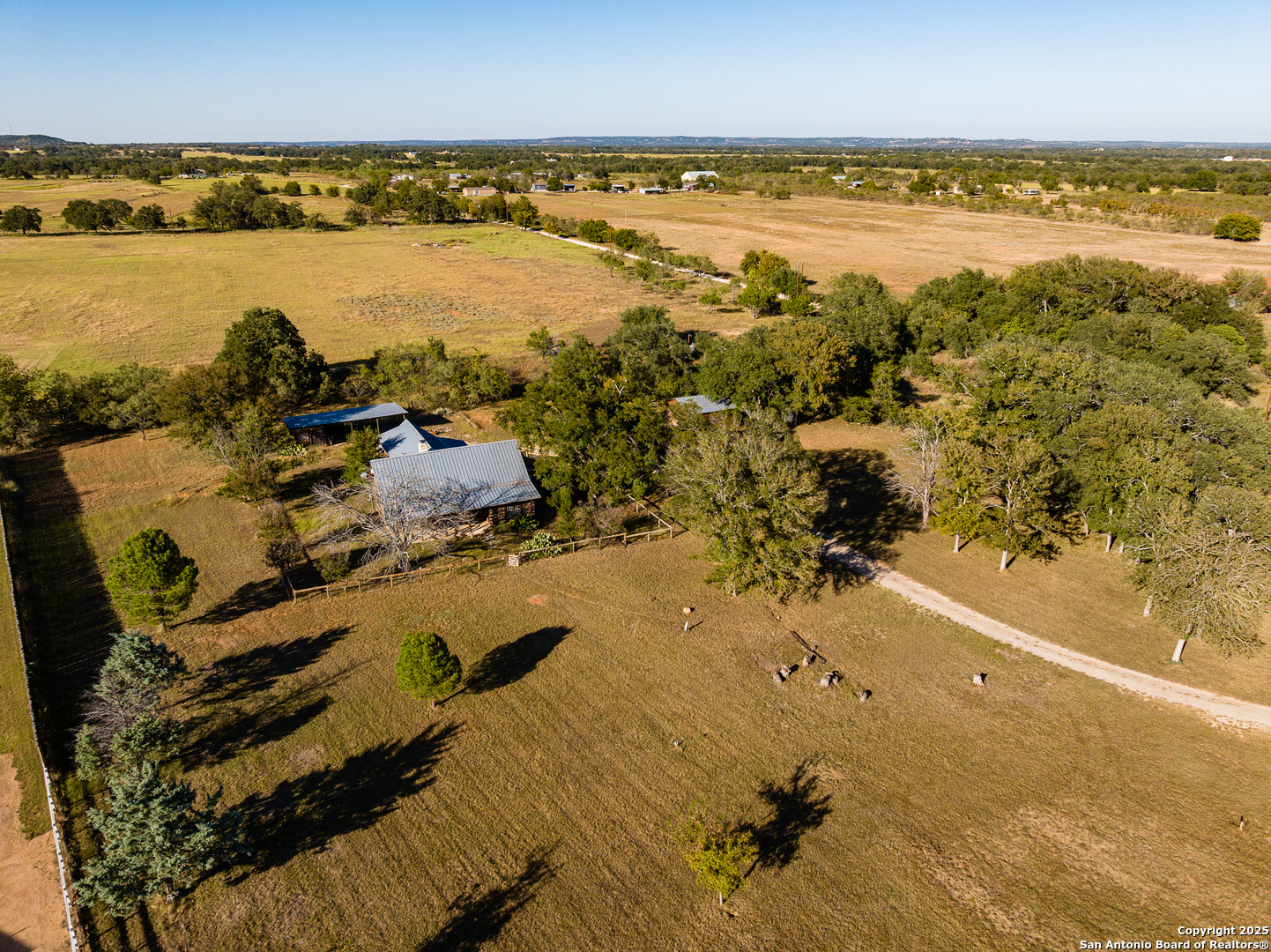 387 Schmidtzinsky Fredericksburg TX 78624