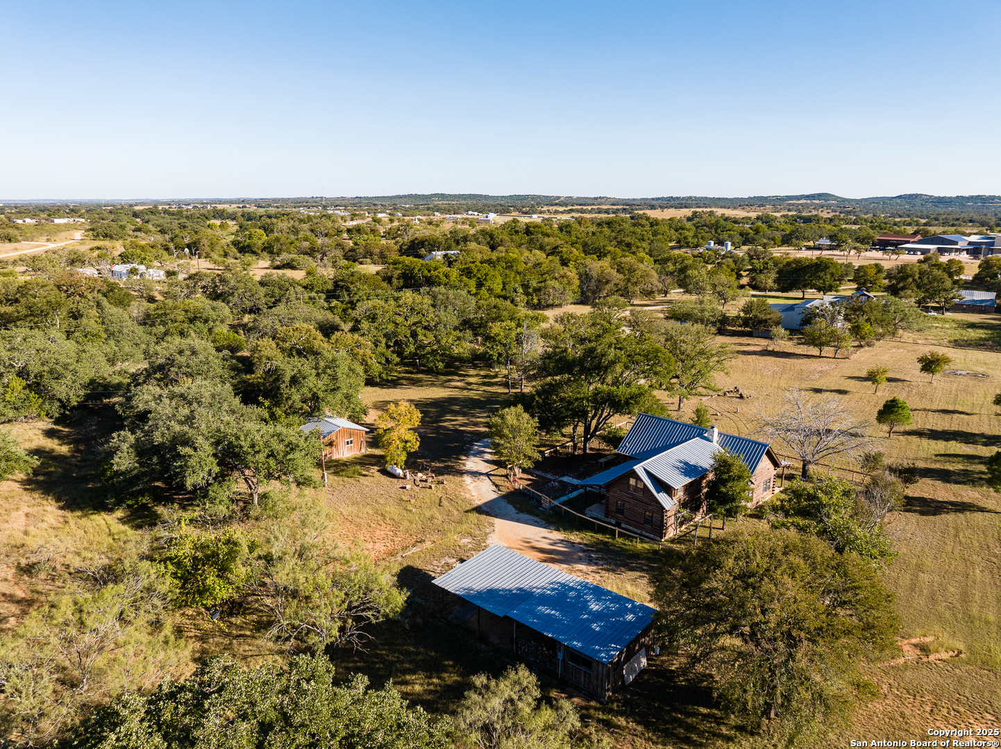 387 Schmidtzinsky Fredericksburg TX 78624