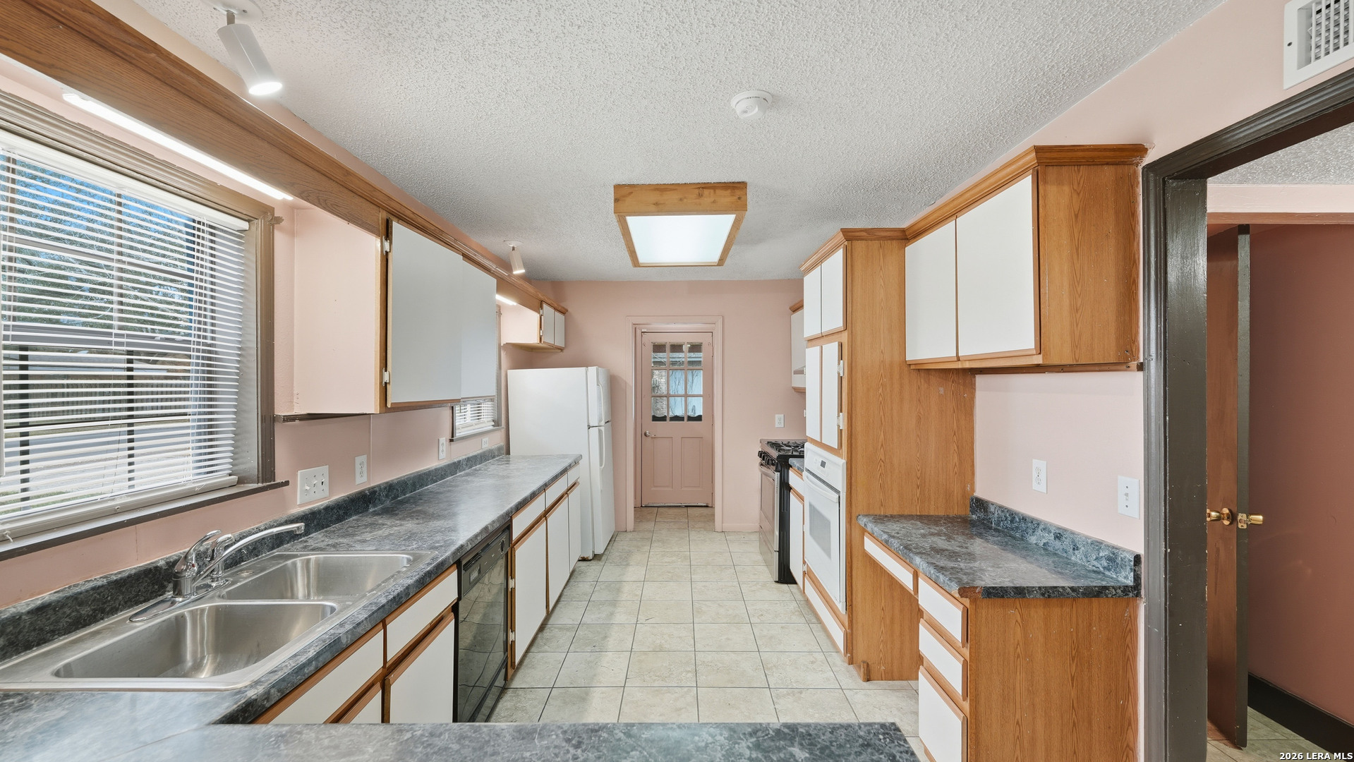 1321 Quail Seguin TX 78155