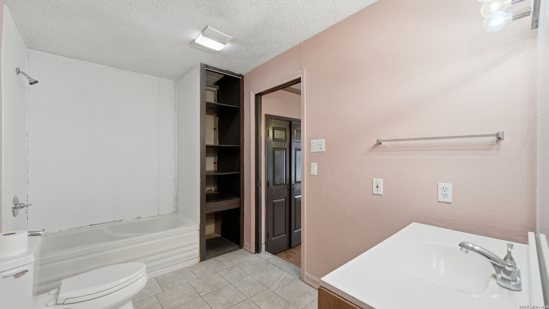 1321 Quail Seguin TX 78155