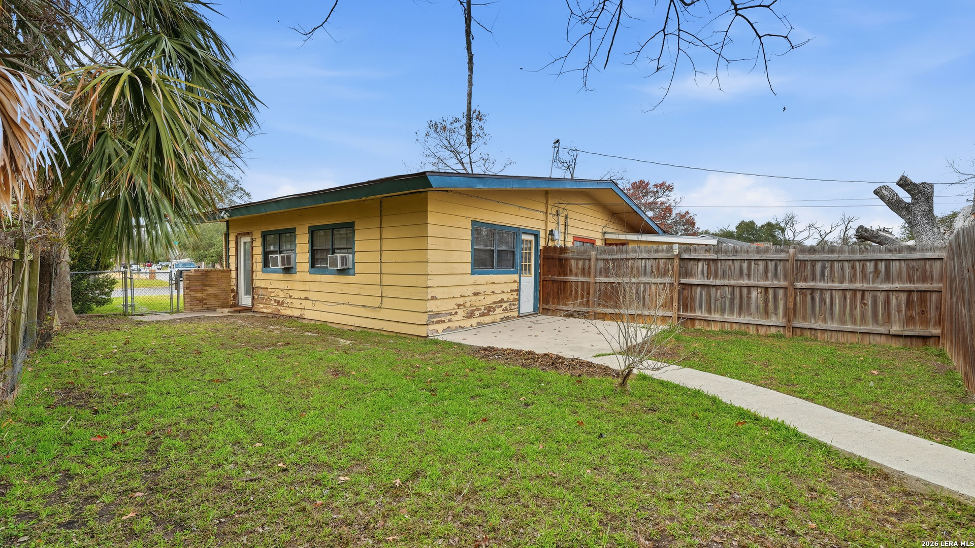 1321 Quail Seguin TX 78155