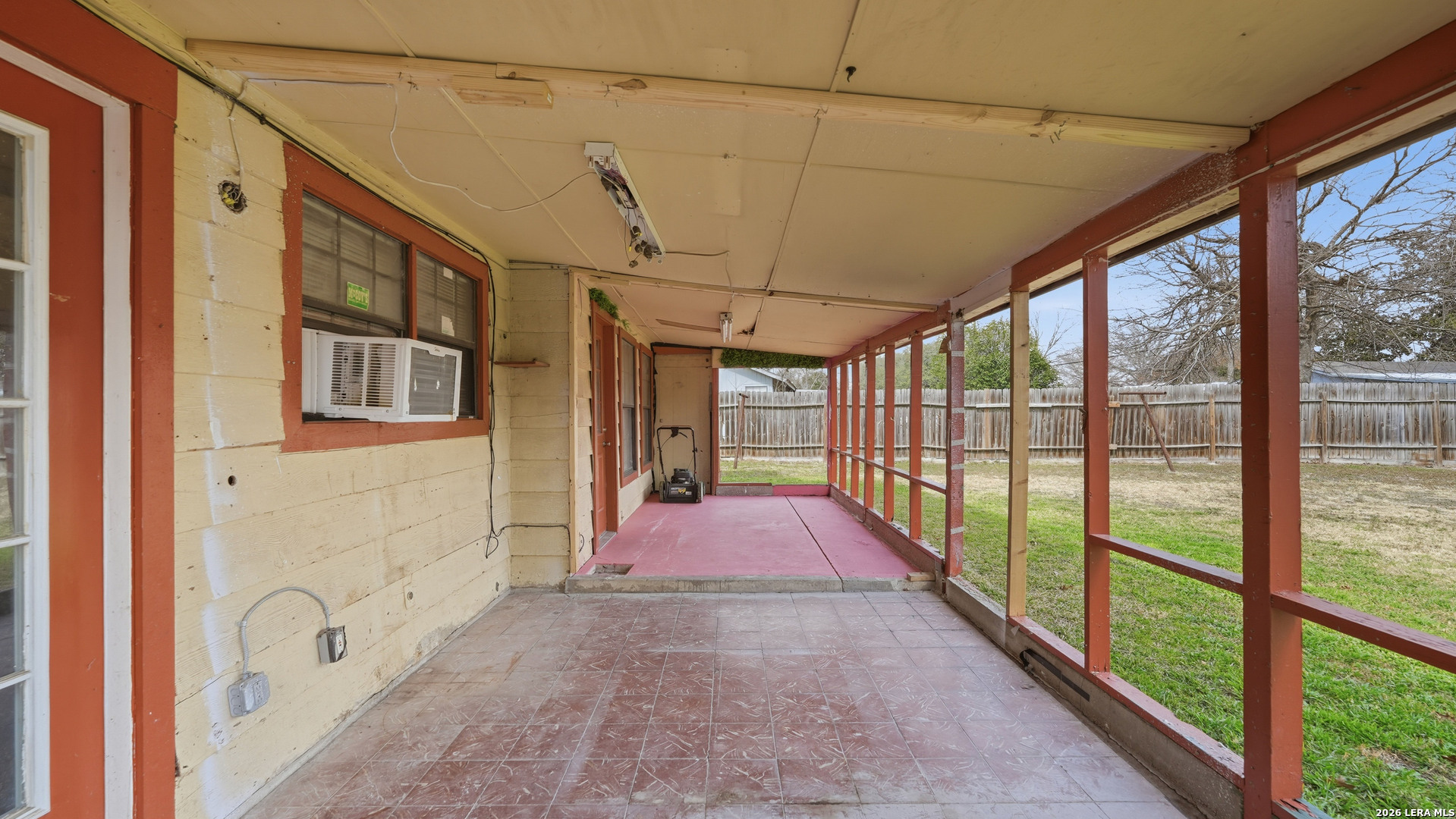 1321 Quail Seguin TX 78155