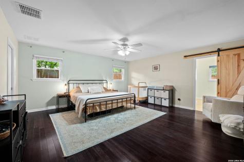 7511 Bridgewater San Antonio TX 78209