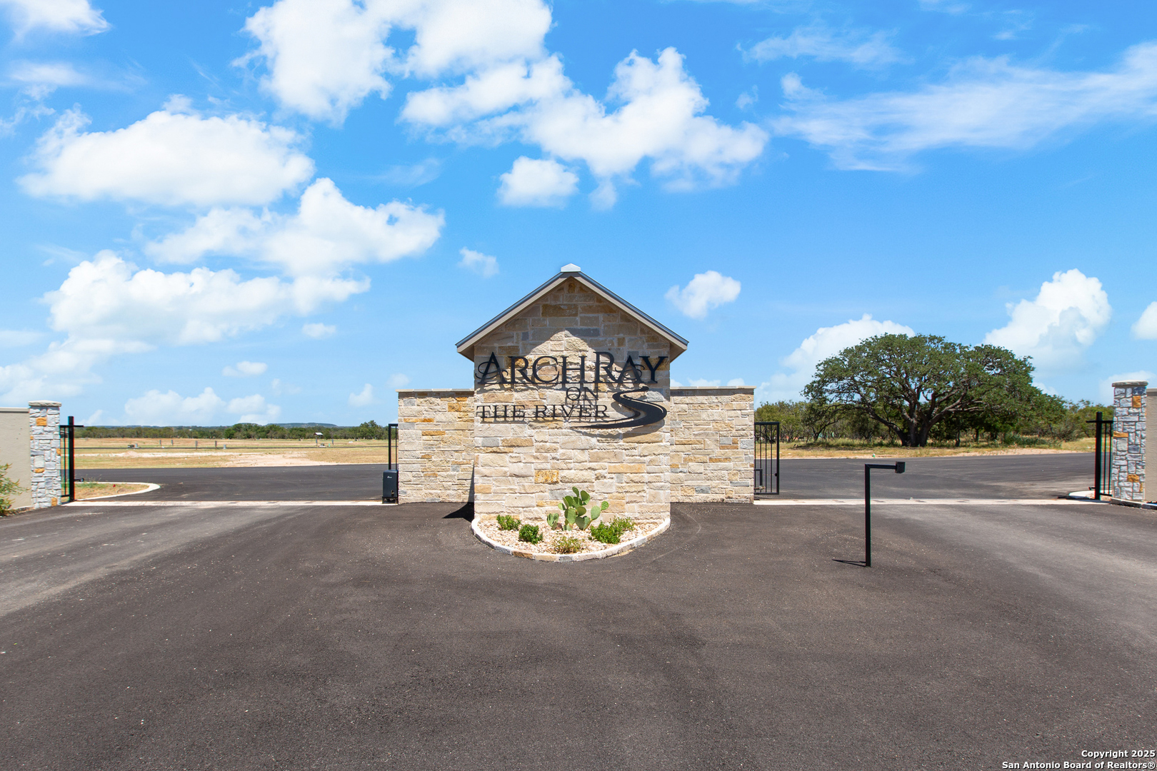 229 Resort Court Fredericksburg TX 78624