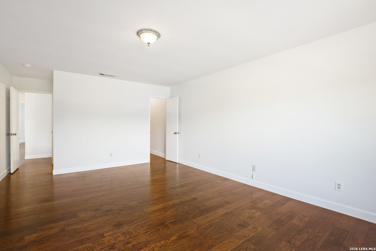 6527 Magic Oaks San Antonio TX 78239
