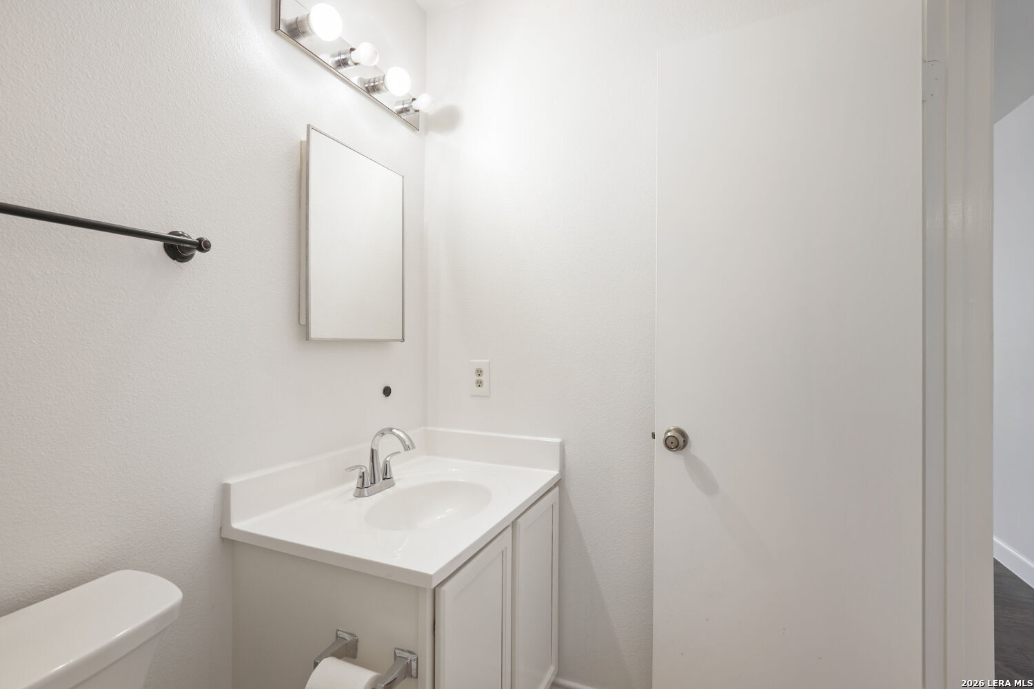 6527 Magic Oaks San Antonio TX 78239