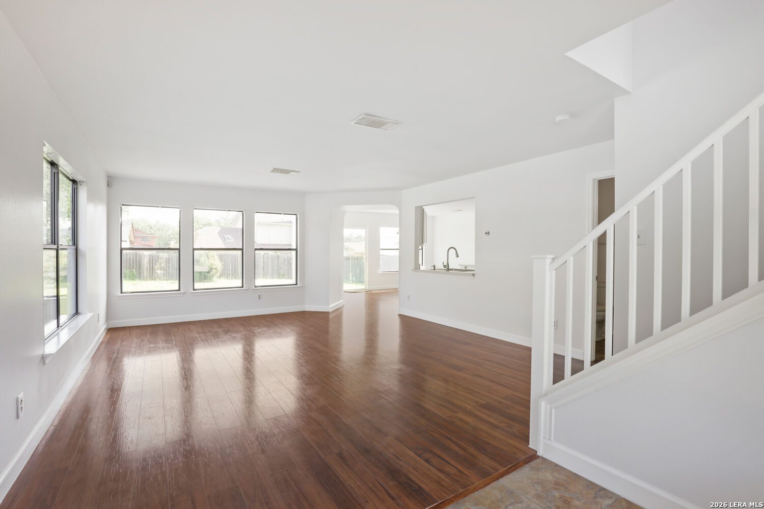 6527 Magic Oaks San Antonio TX 78239