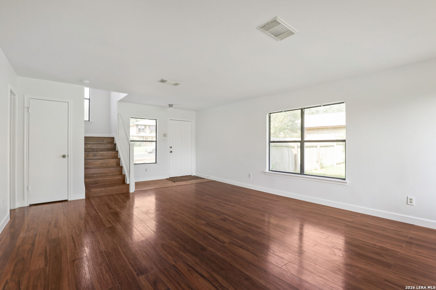6527 Magic Oaks San Antonio TX 78239