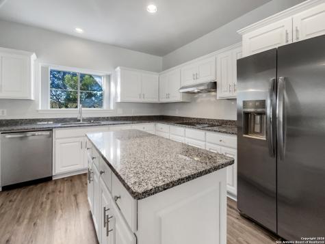 335 Berry Oaks Drive Bulverde TX 78163