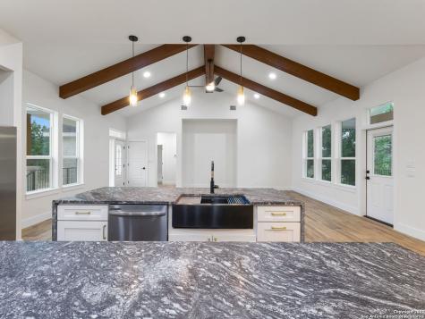 7022 Circle Oak Drive Bulverde TX 78163