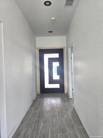 181 Ranchero Way Natalia TX 78059