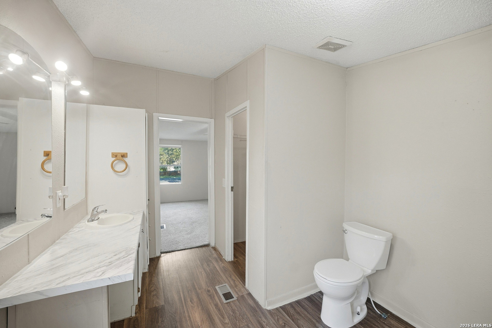 23927 Wilted Oak San Antonio TX 78264