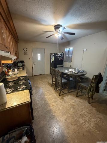 2107 N Highway 83 Crystal City TX 78839