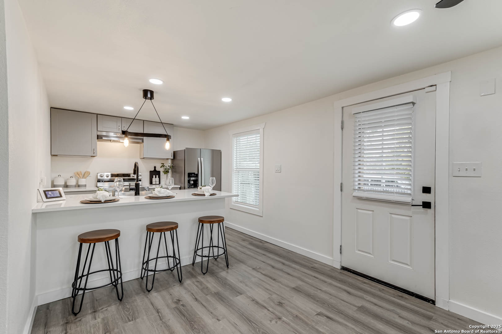 324 Overlook Road San Antonio TX 78233