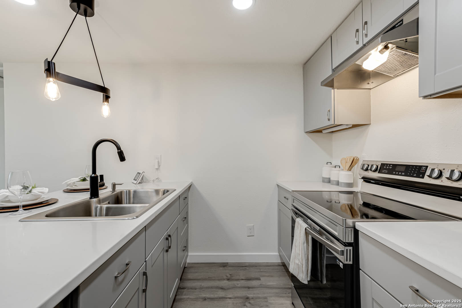 324 Overlook Road San Antonio TX 78233