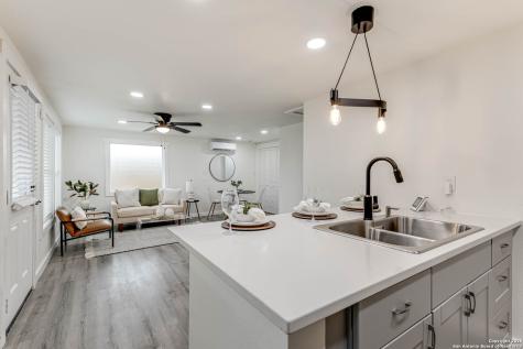 324 Overlook Road San Antonio TX 78233