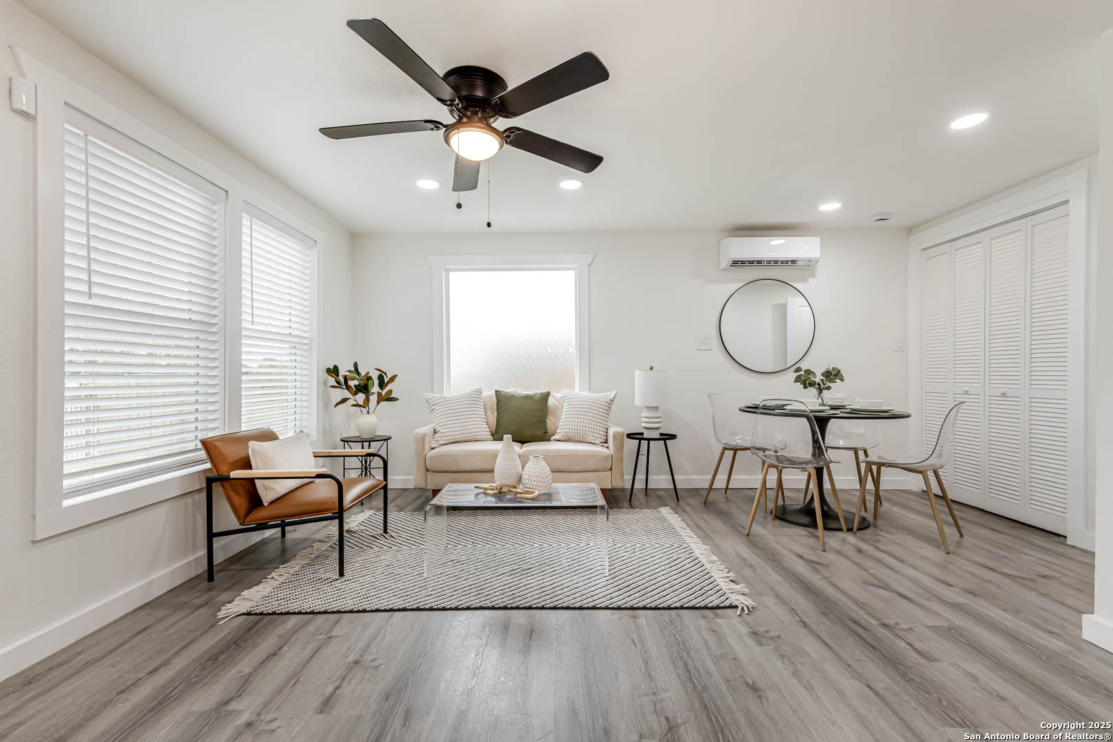 324 Overlook Road San Antonio TX 78233