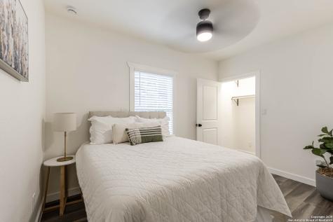 324 Overlook Road San Antonio TX 78233