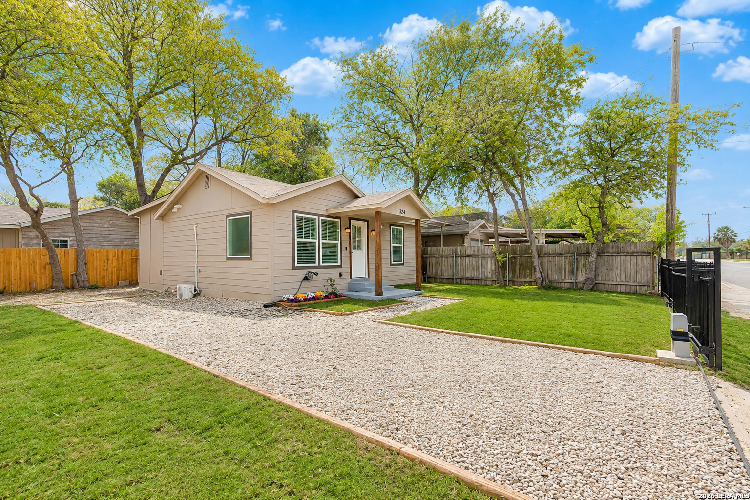 324 Overlook Road San Antonio TX 78233