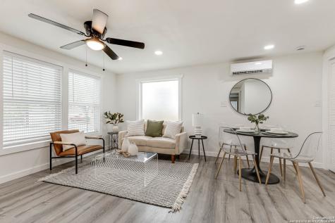 324 Overlook Road San Antonio TX 78233