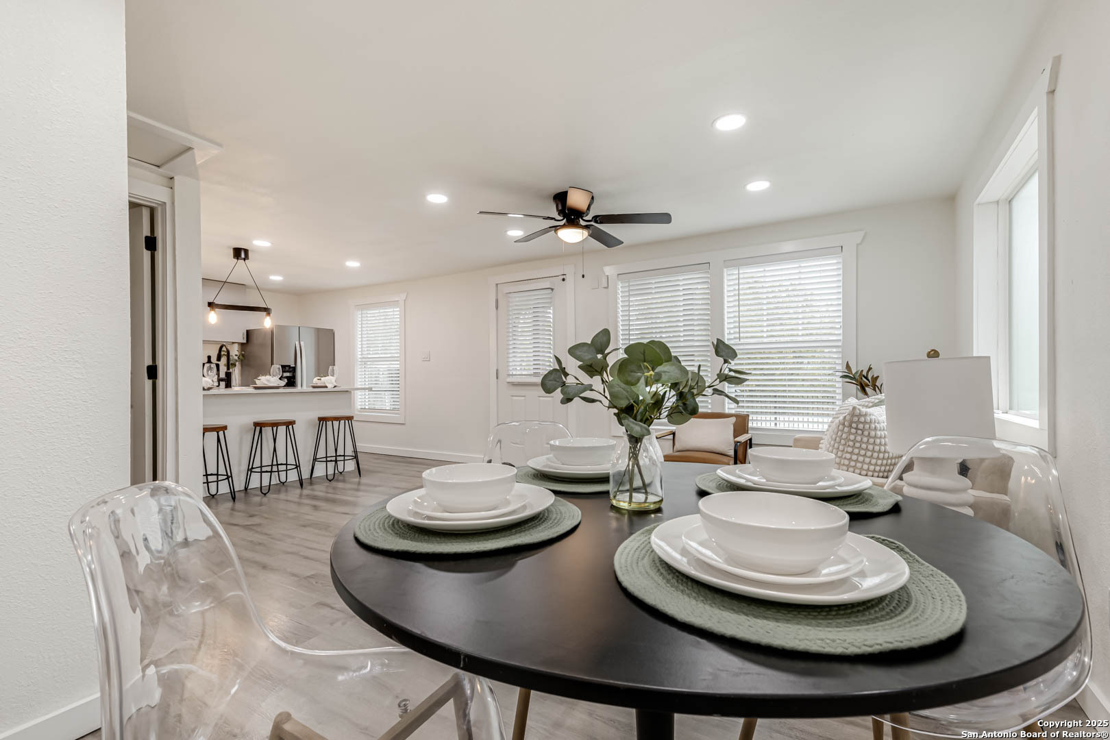 324 Overlook Road San Antonio TX 78233