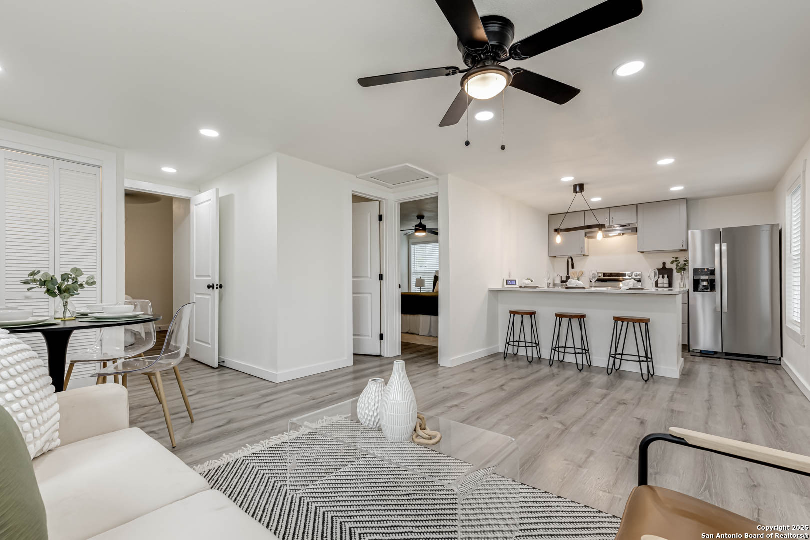 324 Overlook Road San Antonio TX 78233