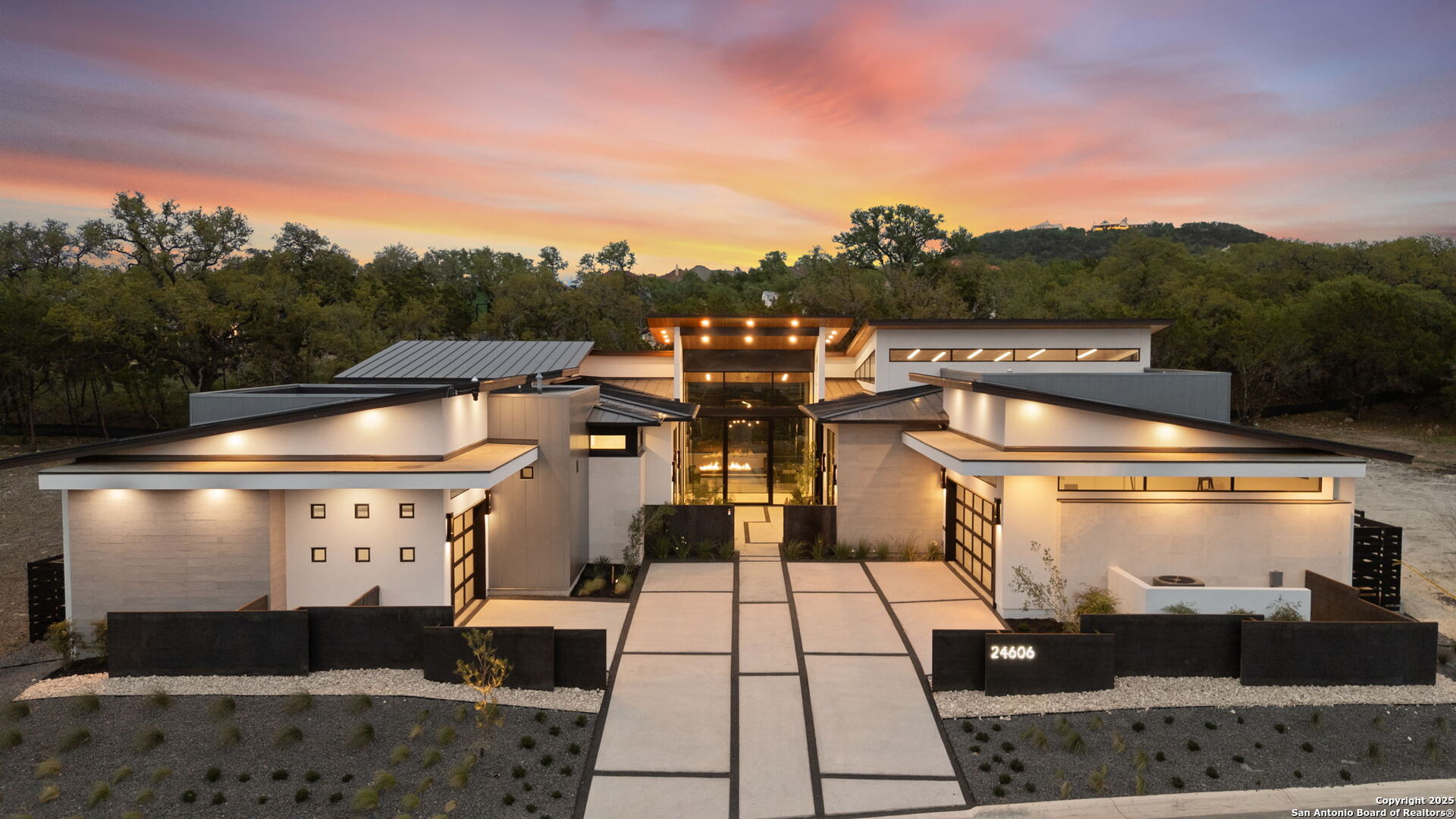 San Antonio TX, 24606 Cliff Line