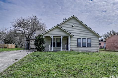 711 S 7th Street Kenedy TX 78119
