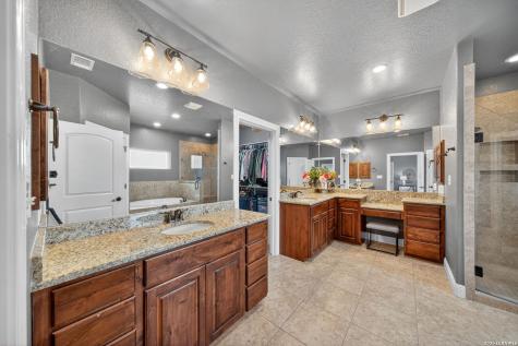 4691 Fm 1339 Kingsbury TX 78638