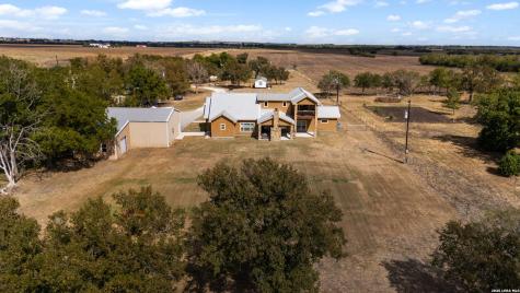 4691 Fm 1339 Kingsbury TX 78638