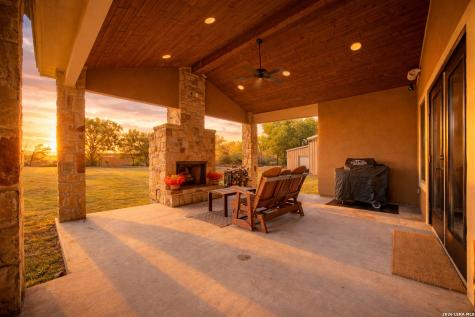4691 Fm 1339 Kingsbury TX 78638