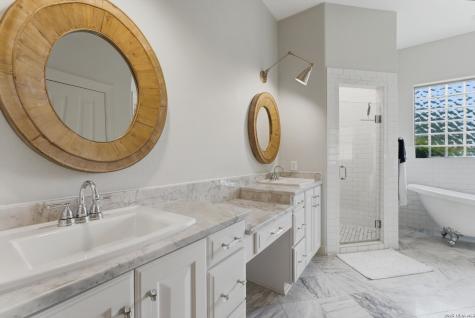 429 English Oaks Circle Boerne TX 78006
