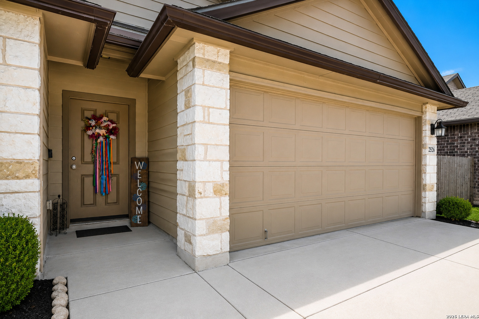 2526 Live Oak Pass San Antonio TX 78244