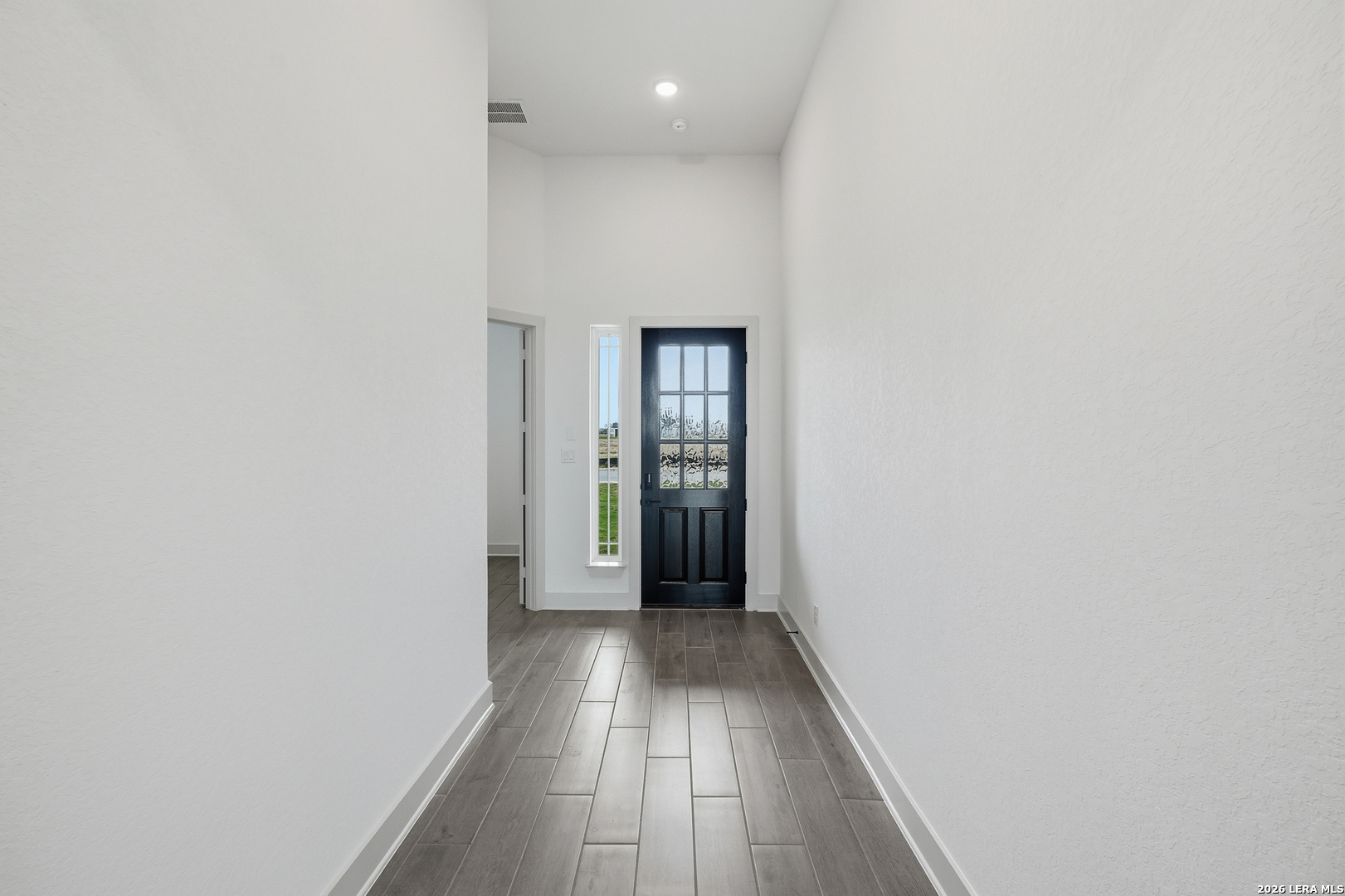 718 Niebla Creek San Antonio TX 78263