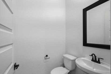 718 Niebla Creek San Antonio TX 78263