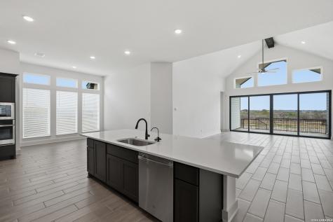 718 Niebla Creek San Antonio TX 78263