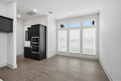 718 Niebla Creek San Antonio TX 78263