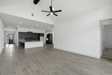 718 Niebla Creek San Antonio TX 78263