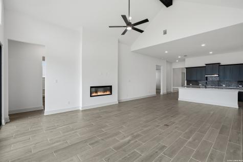 718 Niebla Creek San Antonio TX 78263
